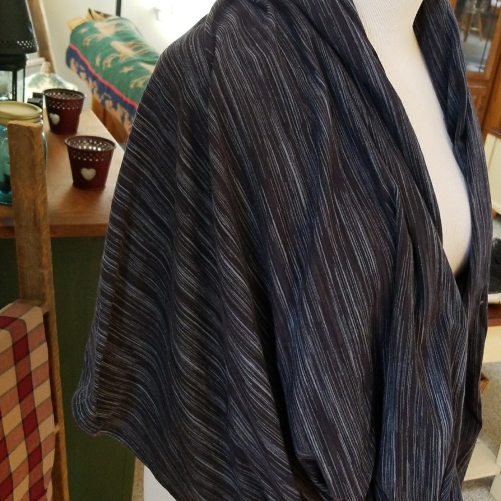 CHAMPION ๐ SCARF - Picture 5 of 8